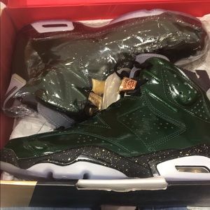 Retro 6 Champagne DS Sz 10